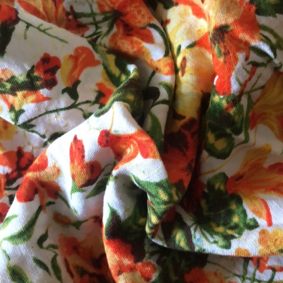 Premise linen skirt with pockets! - Picture 3 of 6